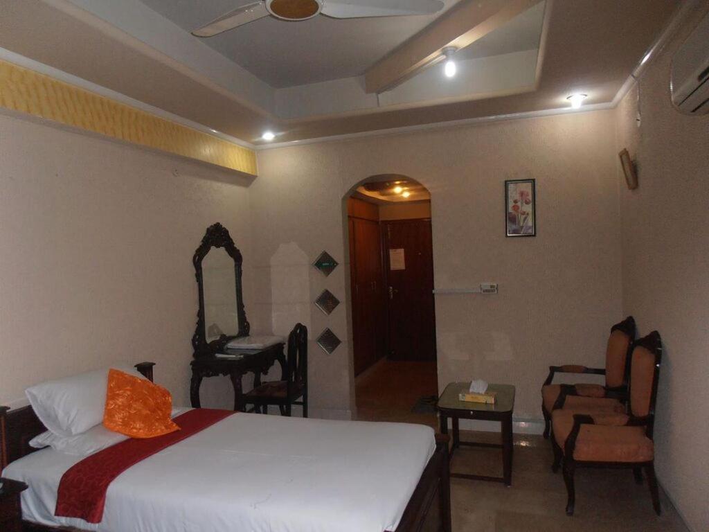 Hotel The Leschanze Lahore Eksteriør billede
