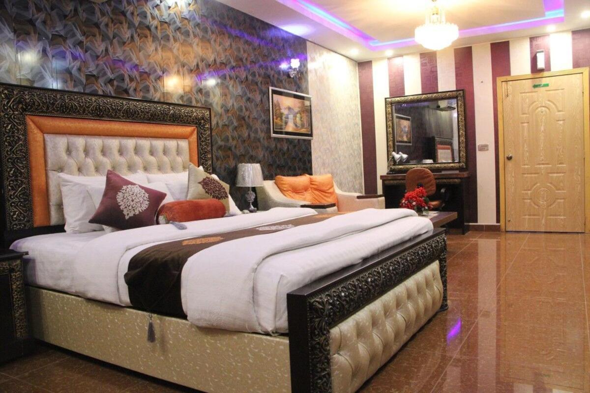Hotel The Leschanze Lahore Eksteriør billede